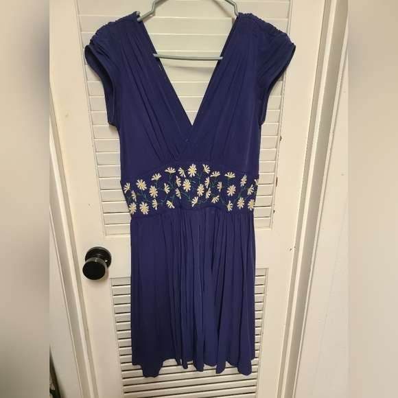 Trashy Diva Embroidered Daisy Sandy Dress - Picture 3 of 3